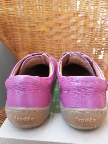 Barefoot polobotky, froddo,32