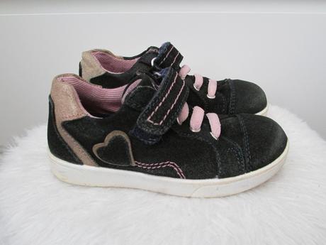 Tenisky se srdíčkem, lupilu,25