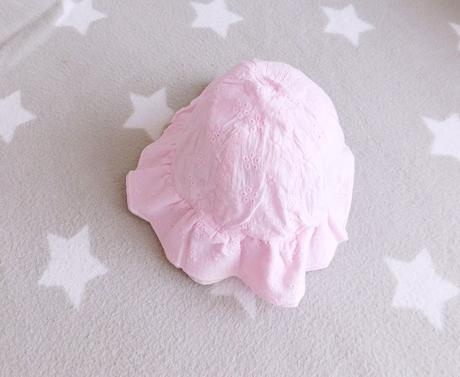 Klobouček nutmeg vel.6/12 měs., nutmeg,74