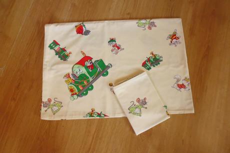 Souprava do postýlky, šířka (cm): 90,délka (cm): 135