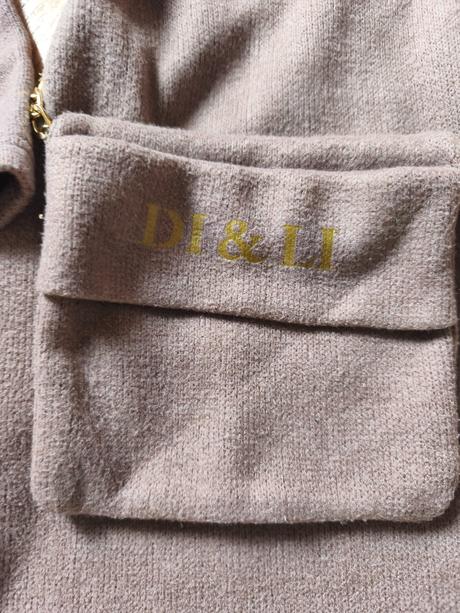 Hnědé lila svetrové šaty 146-158, 152