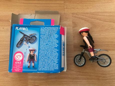 Playmobil 4743 cyklistka na horském kole, 