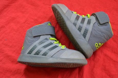 Boty adidas,v.22, adidas,22