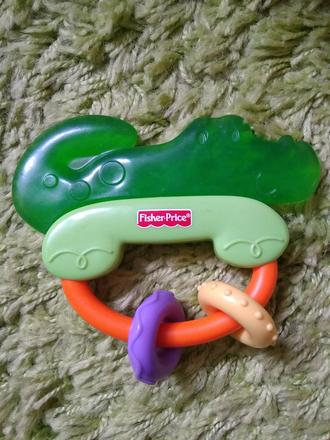 Kousatko fisher price,