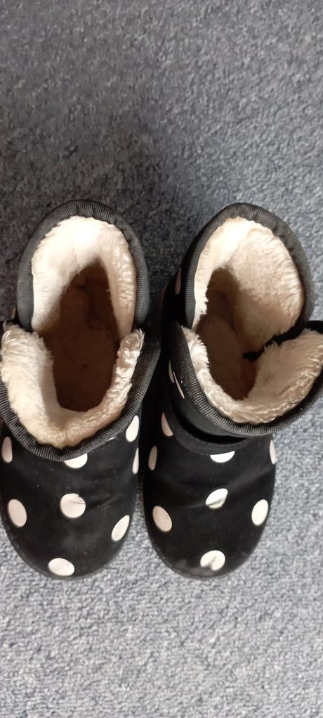 Válenky s puntíky vel."31", 31