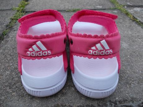 Letní boty / botičky, sandálky, vel.26, adidas,26