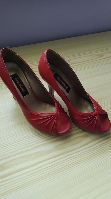 Lodičky červené, graceland,36