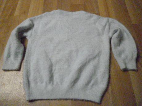 Svetr minnie vel. 3-5, 104