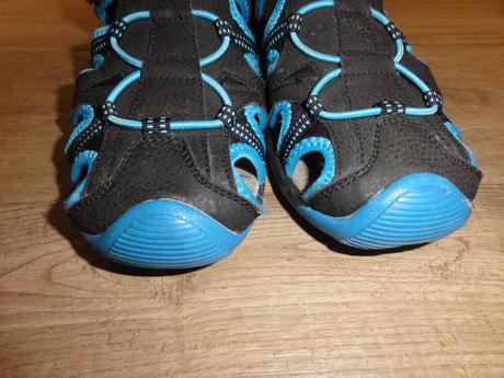 Sandále sneakers vel. 23, 37