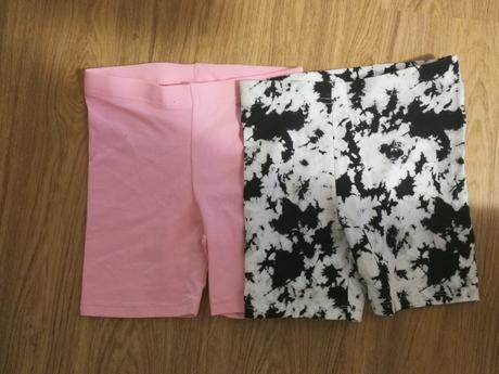 Dvoje dívčí šortky, tesco,122