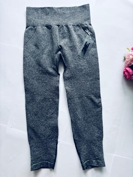 K4/ legíny sportovní - v.cca 11/12 let, 152