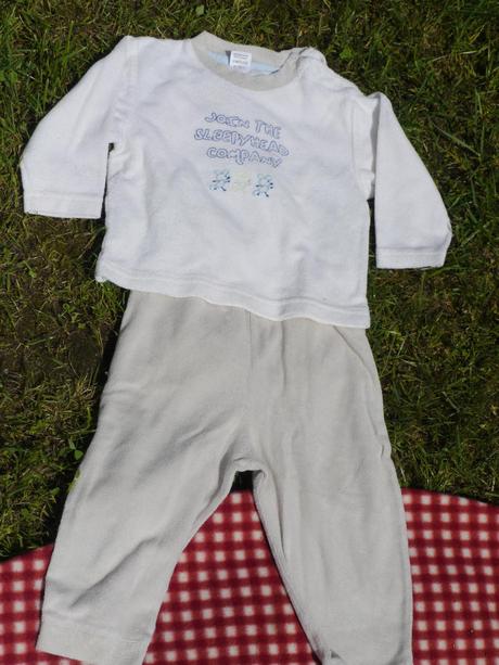 Frote pyzamko, impidimpi,74