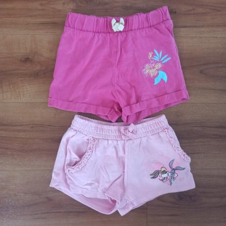 Růžové kraťasy, 98