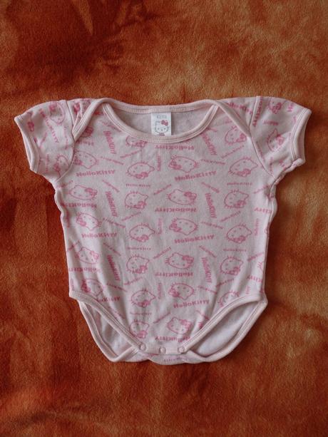 2x body s krátkým rukávem hello kitty, sanrio,68