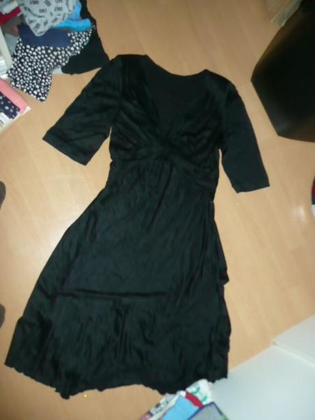 Šaty i maska kostým černé vel s/m, 