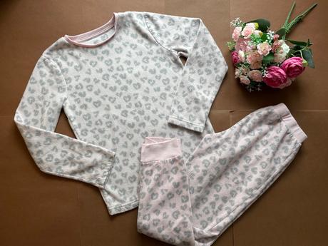 Pyžamo flecové - v.cca 8/9 let, f&f,134