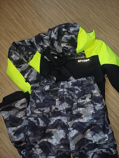 Lyžařský komplet, souprava, set spyder vel.20-176, 176