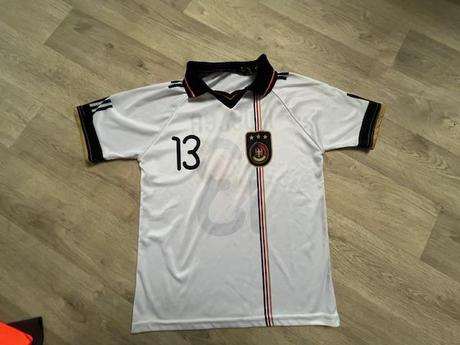 Sportovní dres mueller, 146