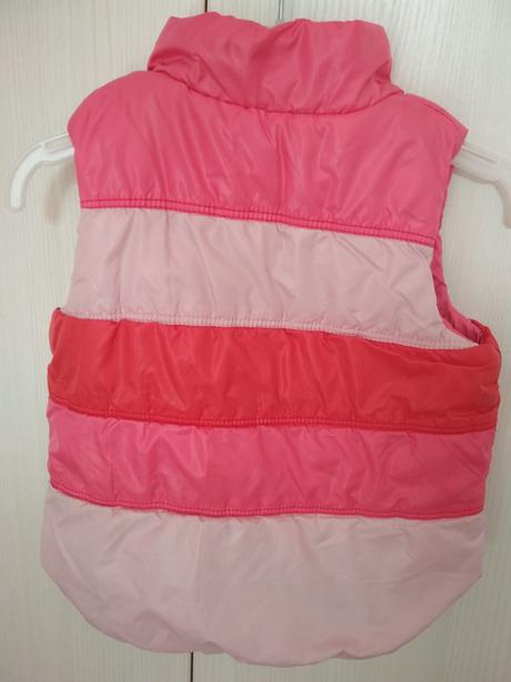 Zateplená vesta hello kitty i s čepičkou, vel. 86, h&m,86