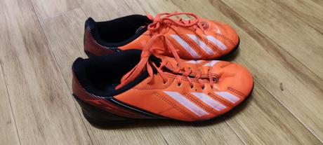 Adidas turfy vel 33, adidas,33