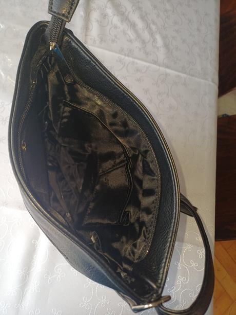 Nová kabelka crossbody, 