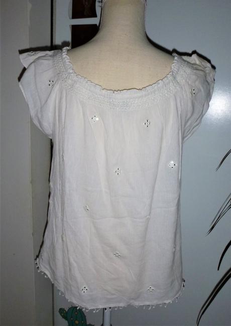 Bílá triko-halenka na vel.l, american eagle,l