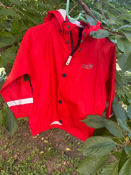 Nepromokava bunda, muddy puddles,104