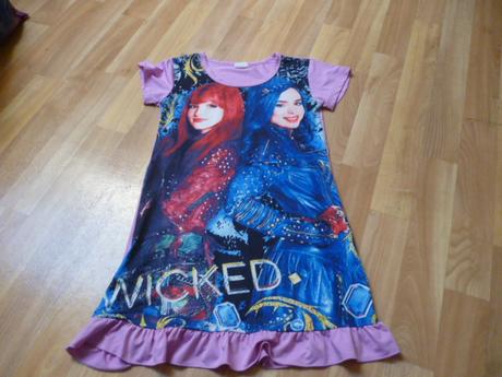 Elastické šaty vel. 10-12, 152