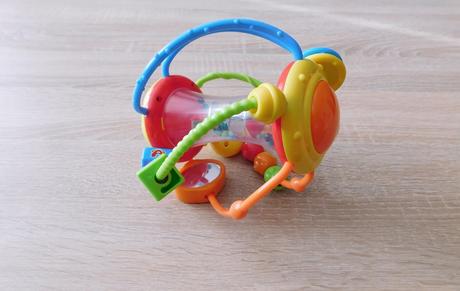 Motorická hračka míč,