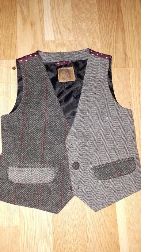 Sváteční vesta next vel. 86, 86