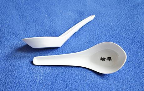 Lžičky ve stylu japonska,