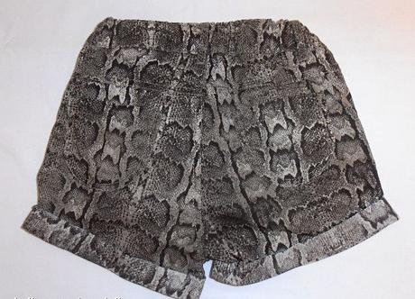 I359. bavlněné šortky 5-6 let, h&m,116