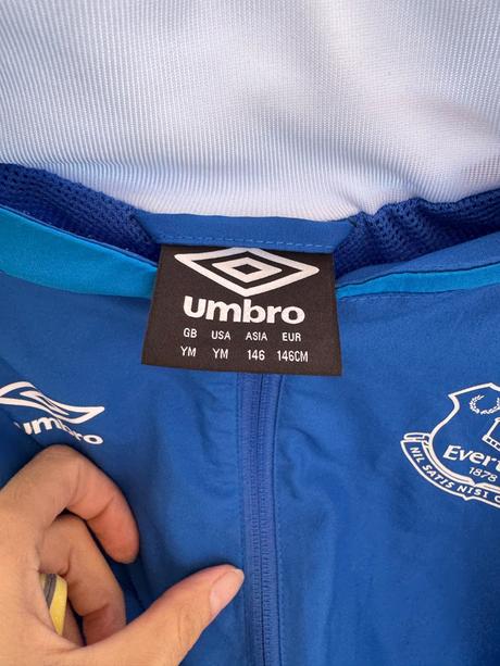 Sportovni bunda, umbro,146
