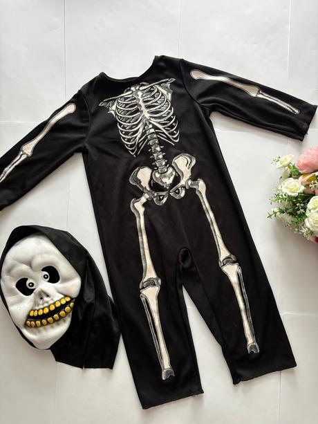 St6/ kostým kostlivec- v.12/18 mes.,