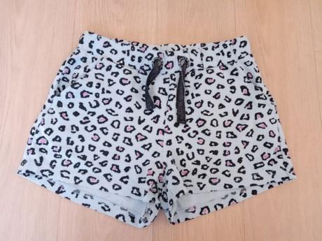 Kraťase gepard, coccodrillo,146