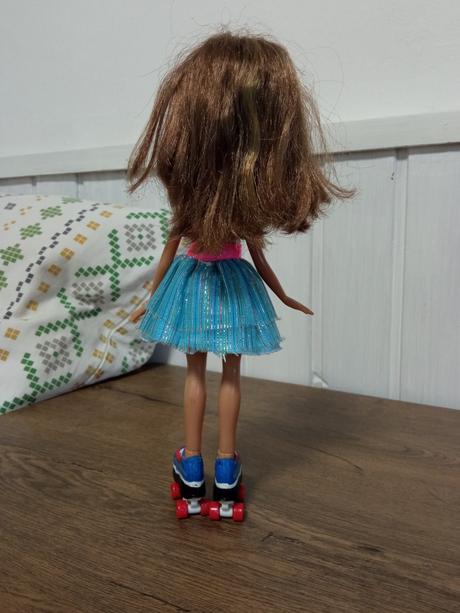 Panenka na bruslích,