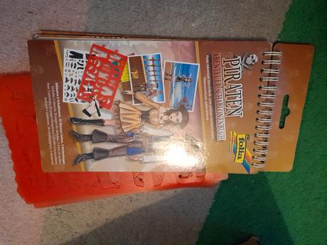 Pirátská knížečka,knížka, šablony pirátek,