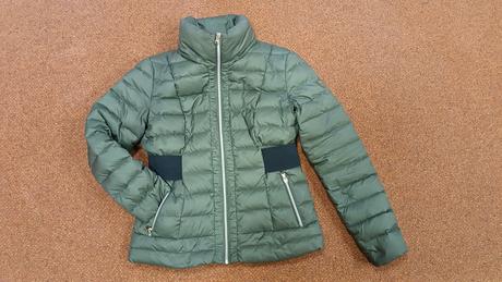 Zimní bunda guess s odepínacím límcem, guess,m
