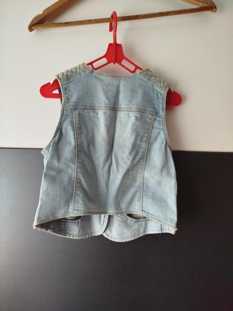 Vesta zn. mayoral vel.140, mayoral,140