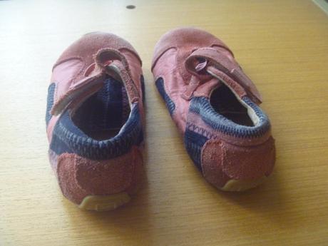 Světle červené barefoot tenisky vel. 26-27, 26