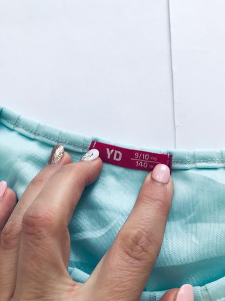 Šaty letní mentolové barvy  - v.8/9 let, young dimension,134