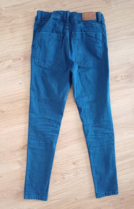 Dziny zara, zara,152