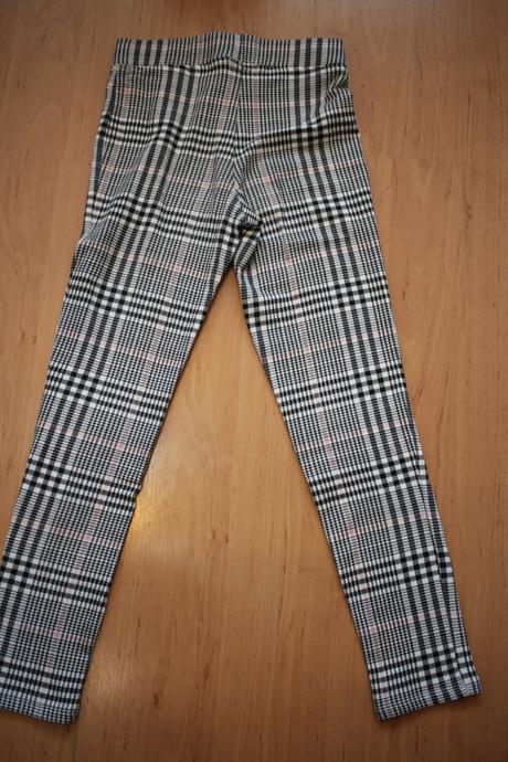Kárované legíny, h&m,140
