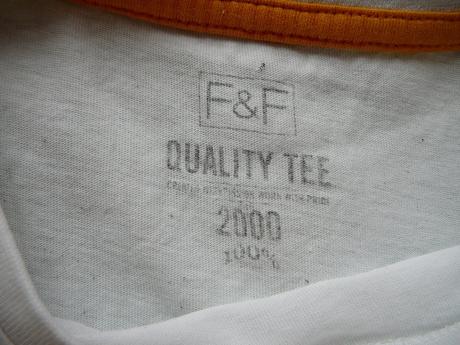 Chlapecká trička, 122