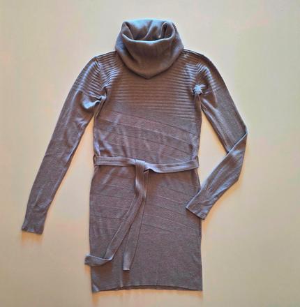Svetrové šaty s rolákem vel. 34-36 / xs-s, xs