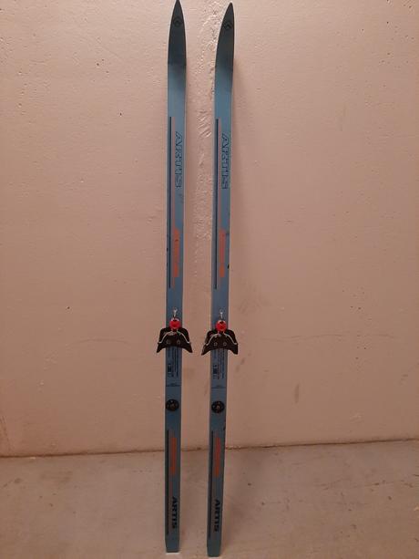 Běžky artis 160 cm, 