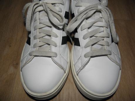 Bílé tenisky s květy zn. adidas vel.38 2/3, adidas,38