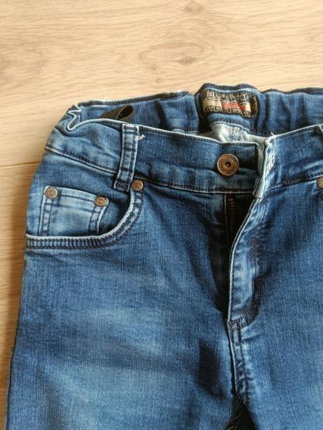 Rifle, velikost 152, kids fashion,152