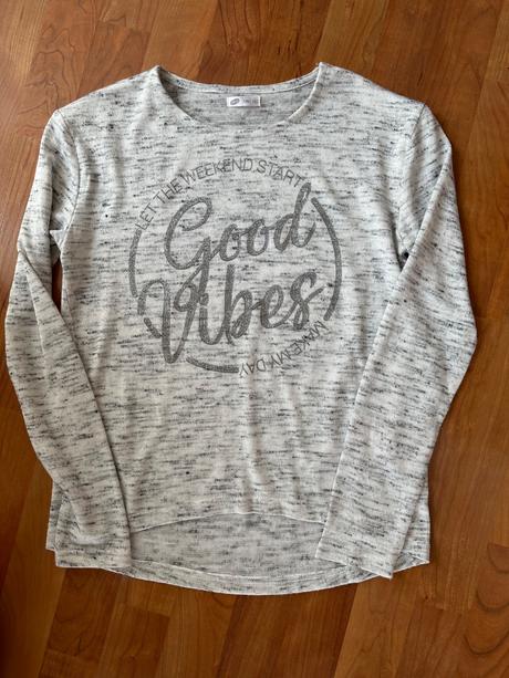 2 lehké svetříky, c&a,146