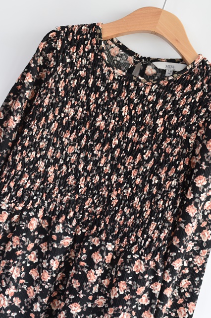 Šaty vel. 7 - 8 let, 128